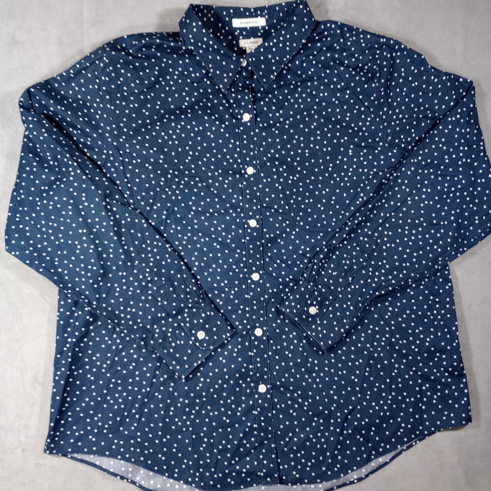 L.L. Bean Men's Blue and White Dot Shirt